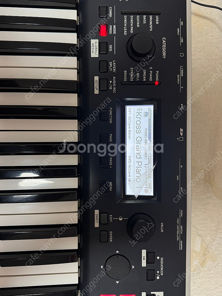 korg kross2 61 신품급 팝니다--9