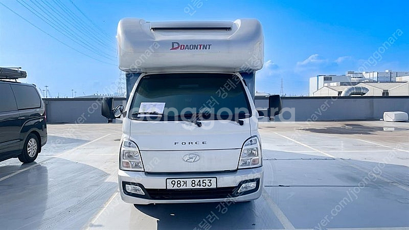 캠핑카 중고 포터2 흰색 2021년식 8,342km 기...--0