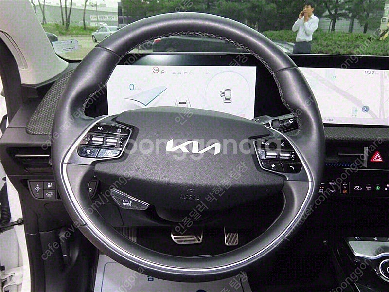 EV6 중고 EV6 중고차 흰색 2022년식 76,43...--6