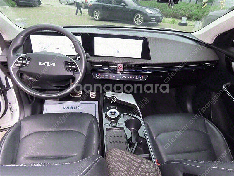 EV6 중고 EV6 중고차 흰색 2022년식 76,43...--8