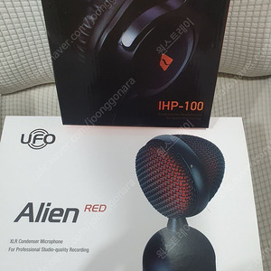 인프라소닉 UFO Alien RED XLR 콘덴서마이크와 IHP100 모니터링헤드폰 일괄 팝니다 홈레코딩