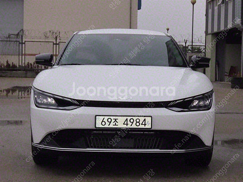 EV6 중고 EV6 중고차 흰색 2022년식 84,82...--2