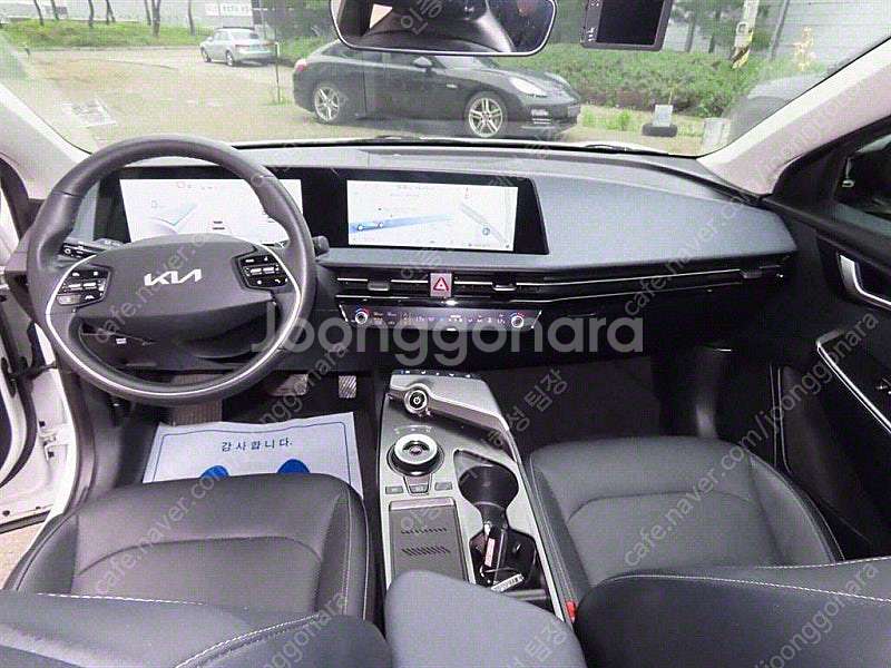 EV6 중고 EV6 중고차 흰색 2022년식 84,82...--7