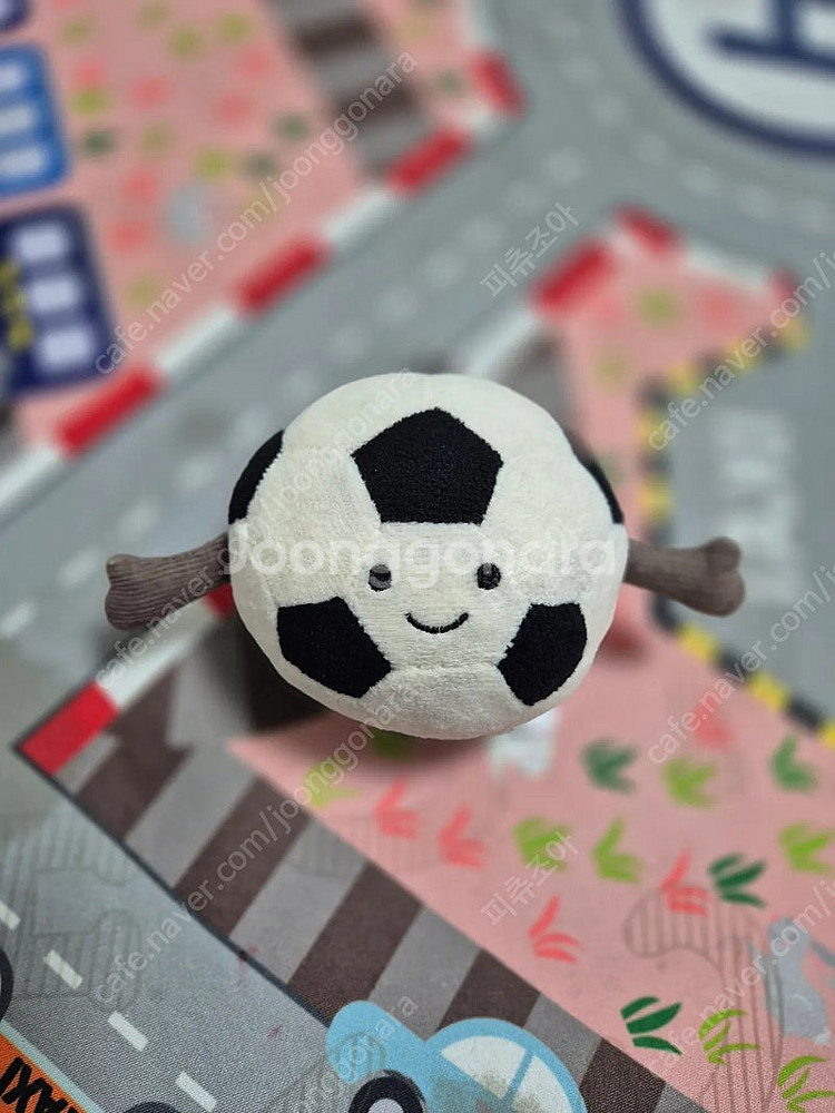 젤리캣 어뮤저블 스포츠 축구공키링--0