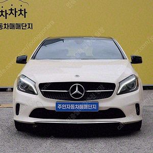 벤츠 A클래스 중고 A클래스 벤츠 중고 검정색 2018년식 80,987km A200 개인사업자 차량구매