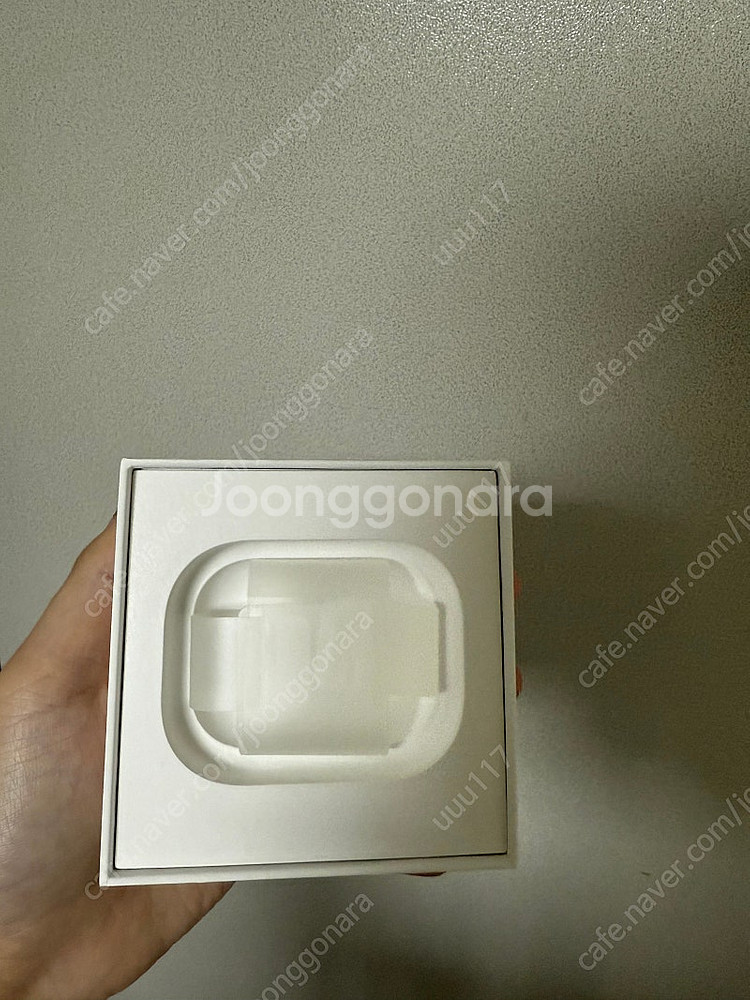 에어팟 프로 2 C타입 풀구성 극미중고 판매--1