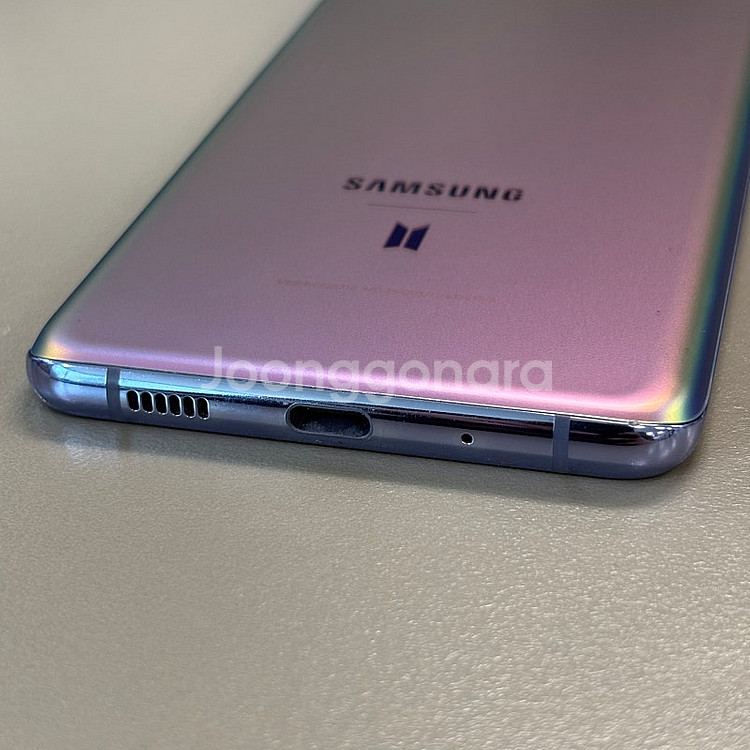 S급 갤럭시S20플러스 BTS에디션 256용량 미파손 무잔상 외관 정말 깨끗한단말기 20만 판매합니다--4