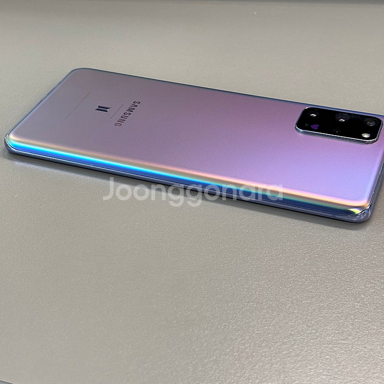 S급 갤럭시S20플러스 BTS에디션 256용량 미파손 무잔상 외관 정말 깨끗한단말기 20만 판매합니다--5