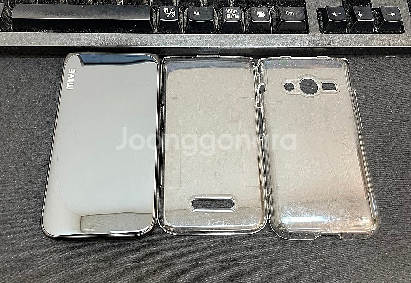 ALT스타일폴더 32GB 블랙 무잔상 상태좋은 중고9만...--1