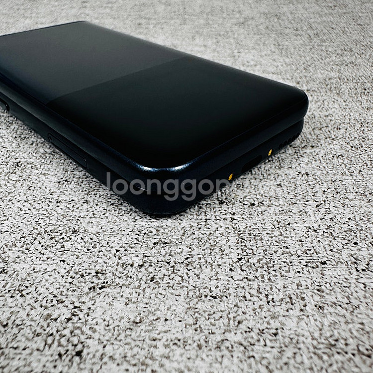 - 스타일폴더2 블랙 32GB 25년4월개통 새폰급 컨...--4