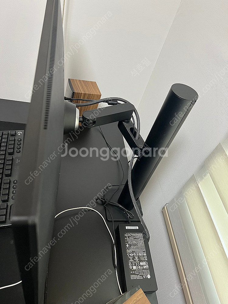 lg 4k모니터 32인치 32UN880K--2