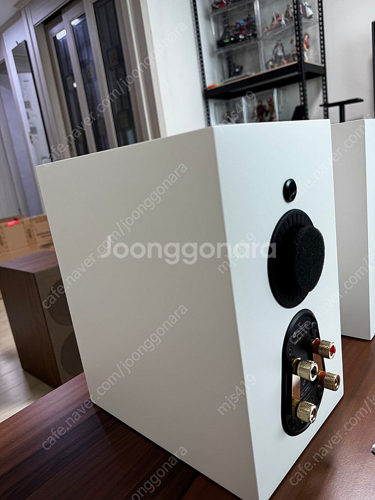 신품급 모니터오디오 실버 50 7G 50만원에 판매합니...--3
