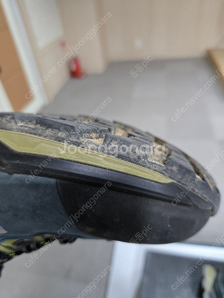 로바 까미노 에보 GTX 265(uk7.5) 팝니다--2