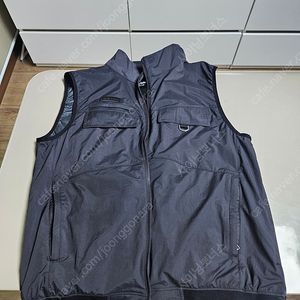 K2 세이프티 에어윈드베스트2 차콜 팝니다.