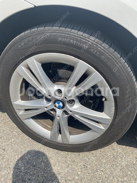 BMW 2시리즈 액티브 투어러 조이 흰색 16년 5월식...--9