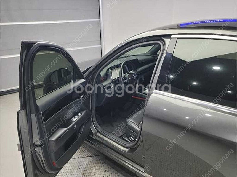 제네시스 G90 중고차 가격 제네시스 중고 2022년식...--7