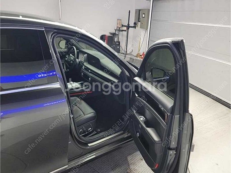 제네시스 G90 중고차 가격 제네시스 중고 2022년식...--9