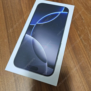 [미개봉]자급제 아이폰16 프로맥스 블랙색상 256GB 팝니다.