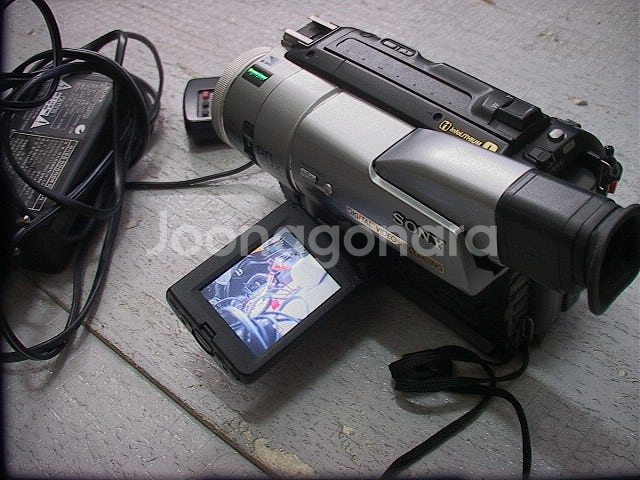 ,SONY 디지털 8미리비디오 카메라--0