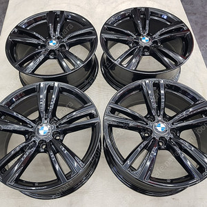 [판매]19인치 순정정품(중고)휠 BMW 3시리즈~4시리즈 442M PCD120 유광블랙(분체도장) 판매