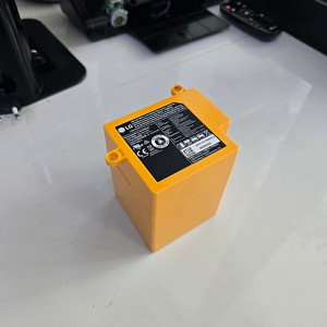LG 로봇청소기 R9로봇청소기 정품 배터리(거의새것)