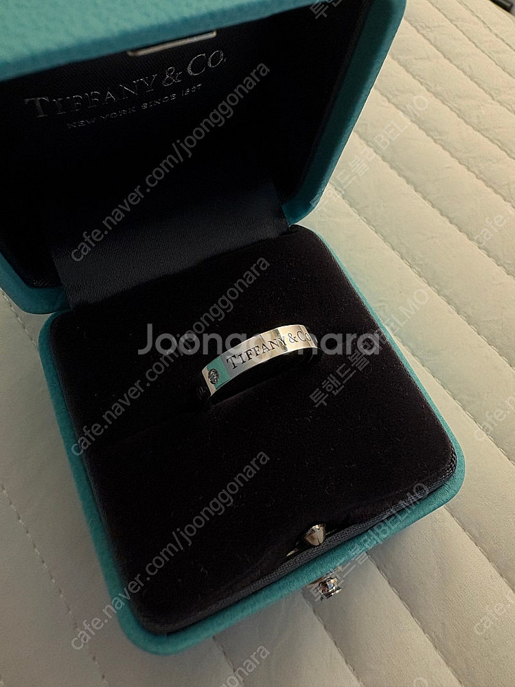 티파니 T&CO 밴드링 플래티늄 4,3mm--0