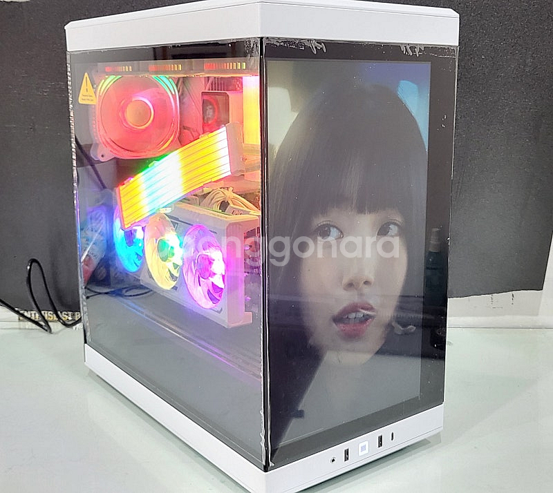 7800X3D 9060XT 16GB 화이트 컴퓨터 판매...--0