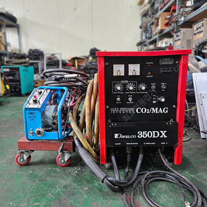 [판매]중고 국산 인버터CO2용접기 350A세트