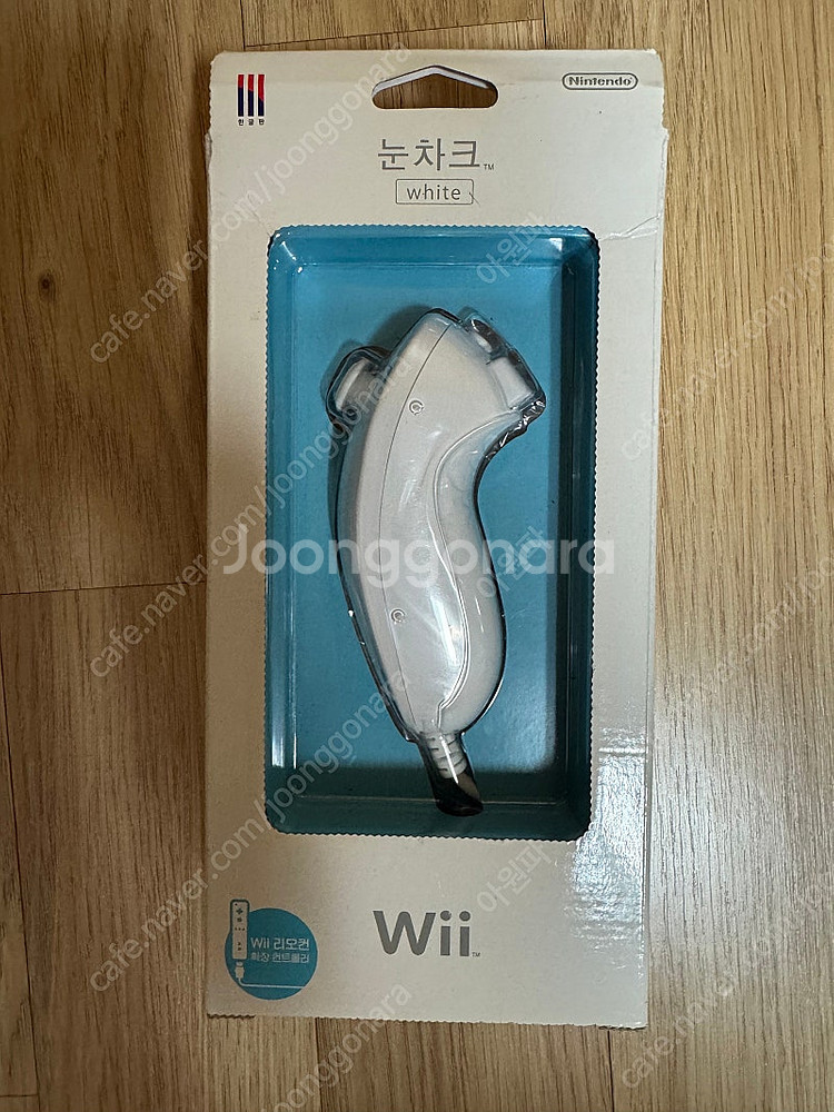 닌텐도위 wii 미사용/미개봉 눈차크 판매 합니다.--0