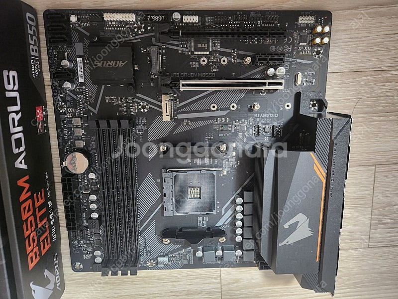 기가바이트 b550m aorus elite 메인보드 팝...--2