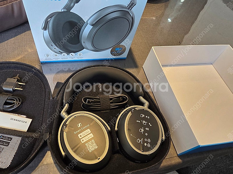 젠하이저 모멘텀4 그래파이트--0