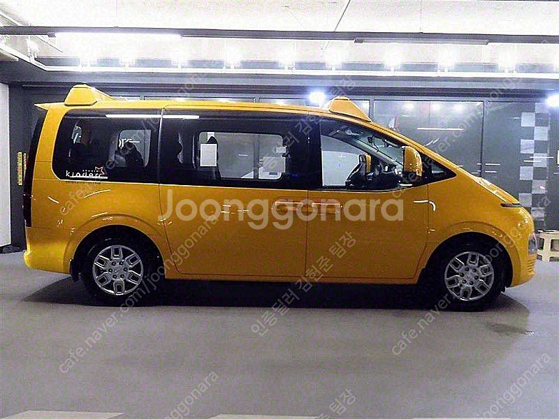 어린이보호차량 중고 현대 스타리아 중고차 할부 2023...--4