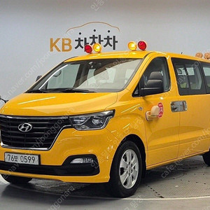 어린이보호차량 더 뉴 그랜드 스타렉스 중고차 노란색 2019년식 어린이보호차 15인승 중고자동차할부