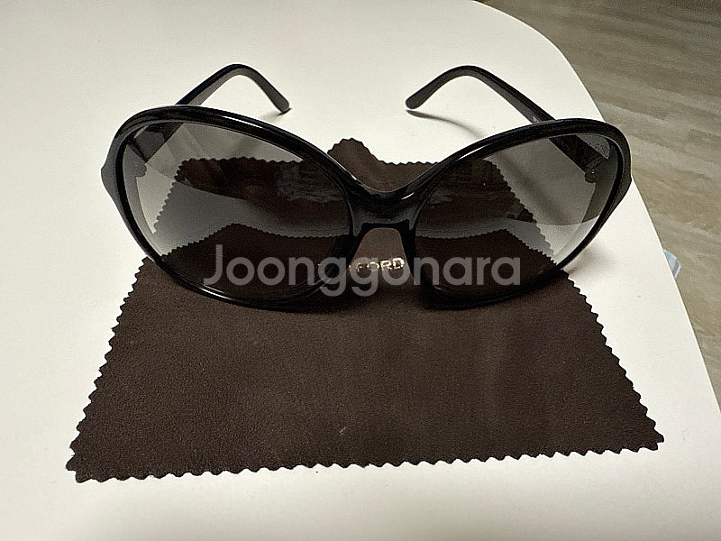 톰포드 선글라스 판매해요--2