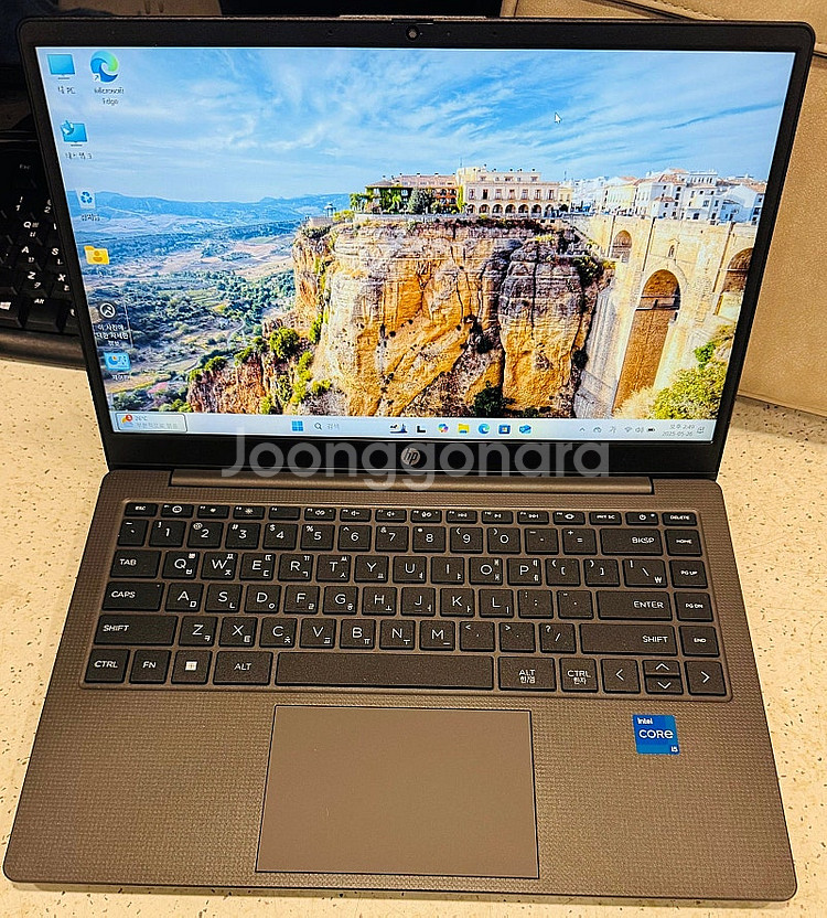 HP 240 G10 9F1E3PT 노트북--1