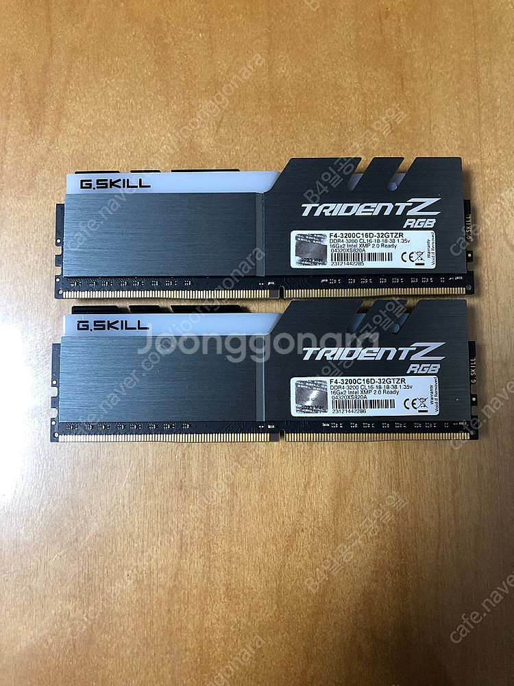 지스킬 TRIDENT Z RGB DDR4-3200 32...--0