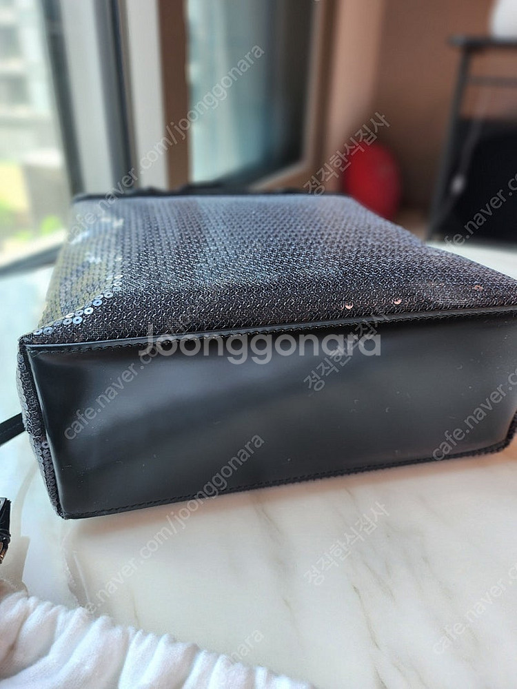 프라다 매쉬 메쉬 토트백 블랙 세퀸 스몰 파우치포함 새...--5