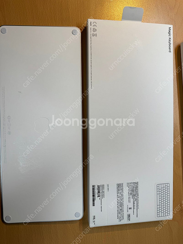 애플 매직키보드 A2450--1