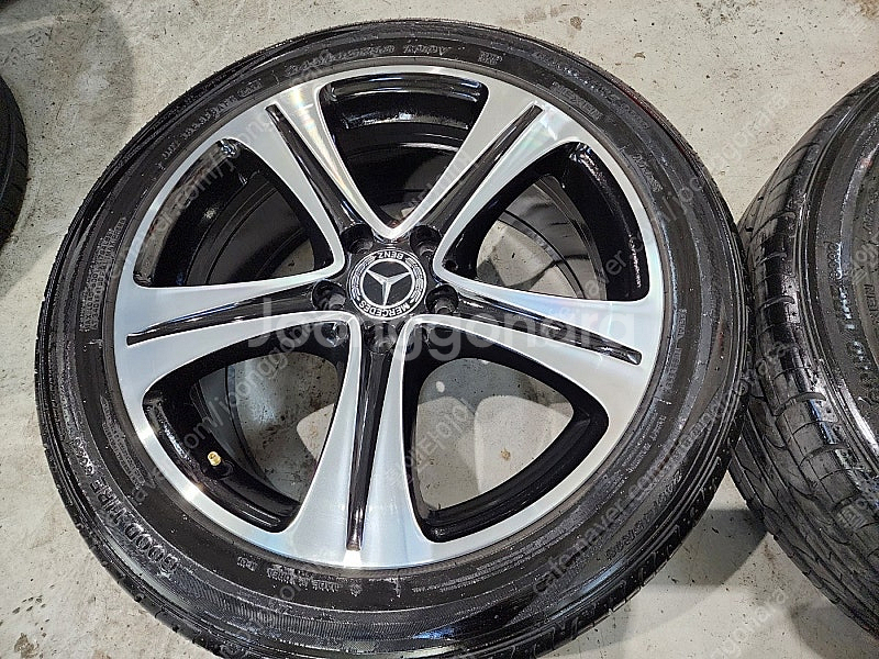 (판매) w213 벤츠e클래스 18인치 휠타이어 판매합...--3