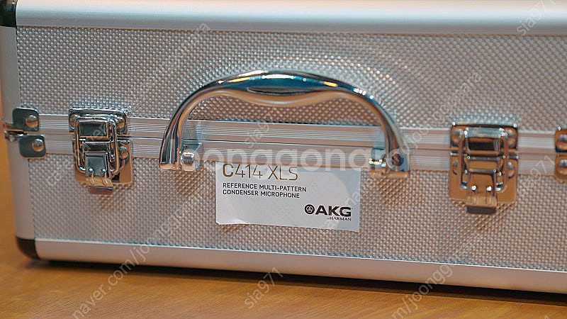 AKG C414 XLS 거의 새것 판매--1
