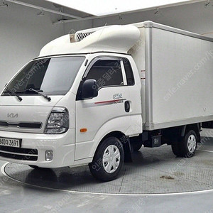냉동탑차 중고 더뉴봉고3 1톤 중고트럭매매 중고화물차매매 흰색 2022년식 74,000km 1.0톤 중고자동차가격