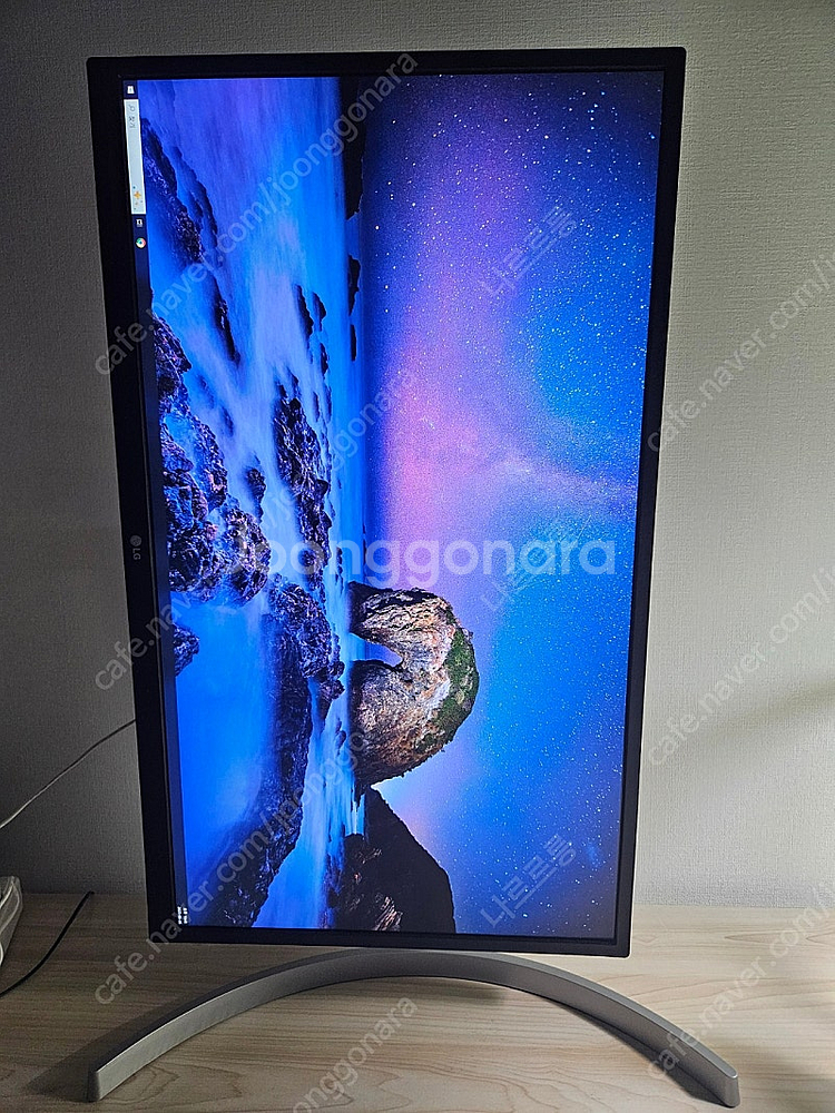 lg 4k 모니터 27ul550 27인치--2