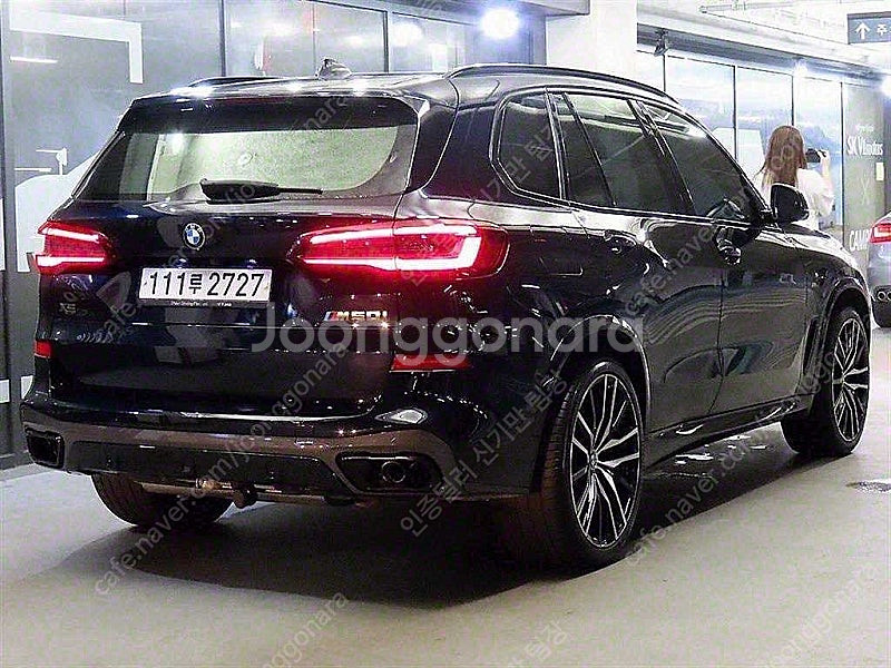 검정색 BMW X5 중고 X5 X시리즈 M50i 중고자...--9