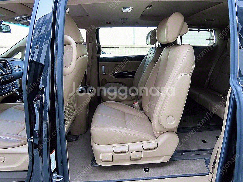 더뉴 카니발 중고 가격 중고 카니발 검정색 2019년식...--7