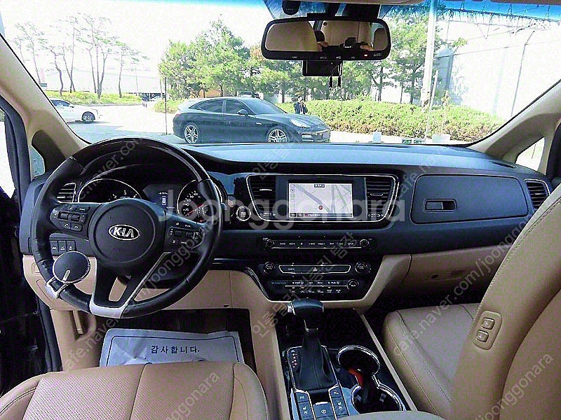 더뉴 카니발 중고 가격 중고 카니발 검정색 2019년식...--9