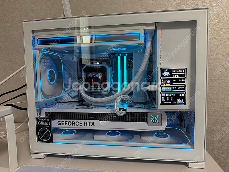 미니사이즈 고사양 게이밍 PC 7800X3D 5070T...--0