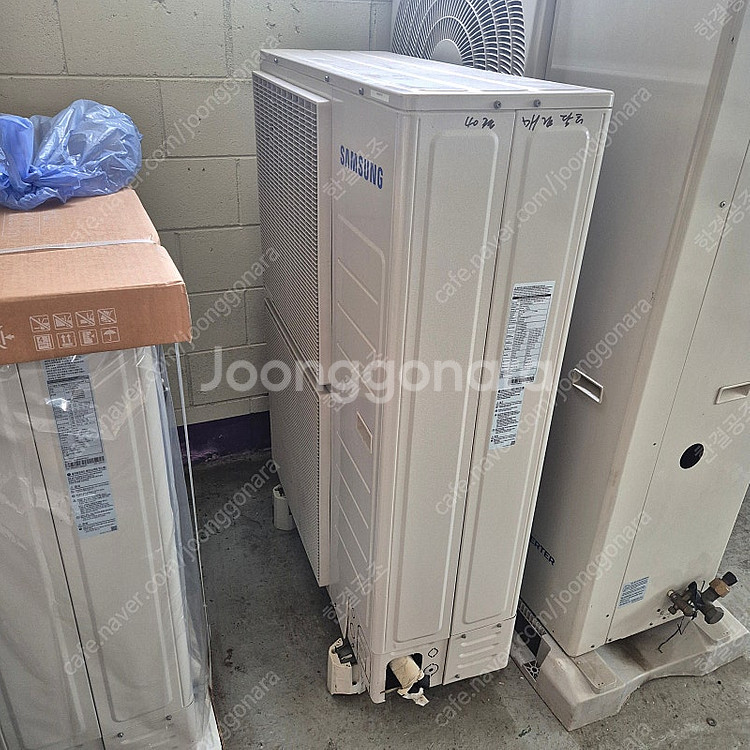 중고에어컨 삼성 23년식 40평 인버터 냉난방겸용 매립...--2