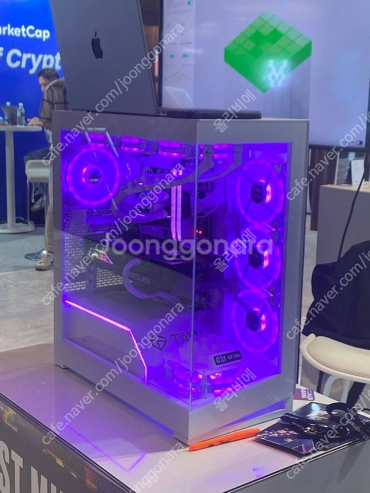 기가바이트 X670E AORUS PRO X AM5--1