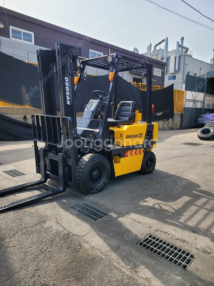 두산D15S 중고지게차--8