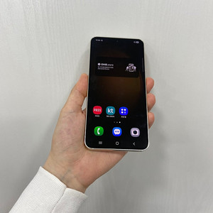 95891 A급. 갤럭시S23 256기가 크림 팝니다 36만원